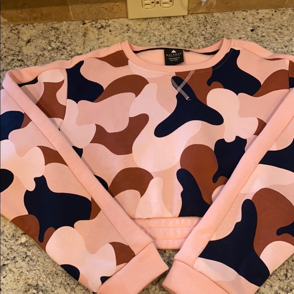 Balance Athletica Pink Outlander Crew